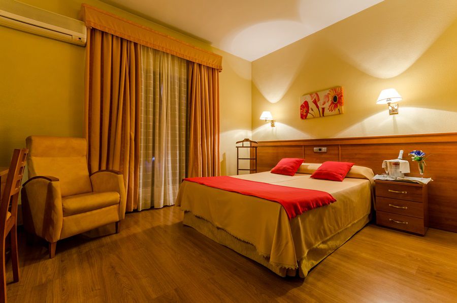 Hotel Zodiaco Bailén Екстериор снимка
