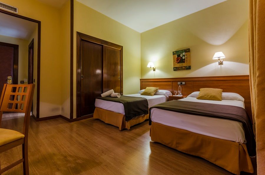 Hotel Zodiaco Bailén Екстериор снимка