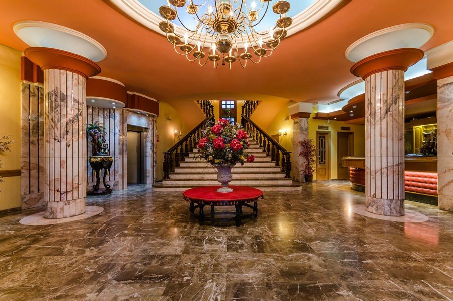 Hotel Zodiaco Bailén Екстериор снимка